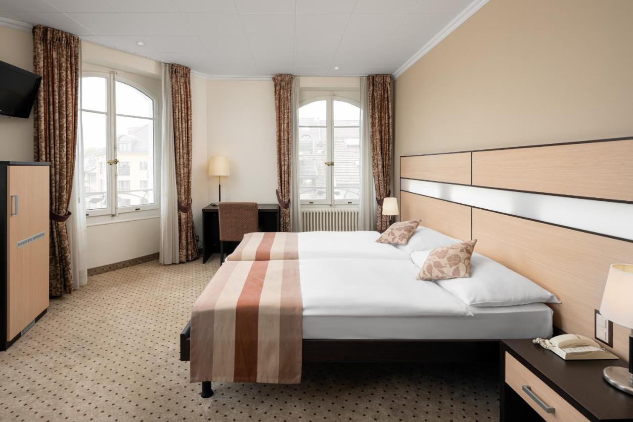 Hotel Des Alpes نيون المظهر الخارجي الصورة
